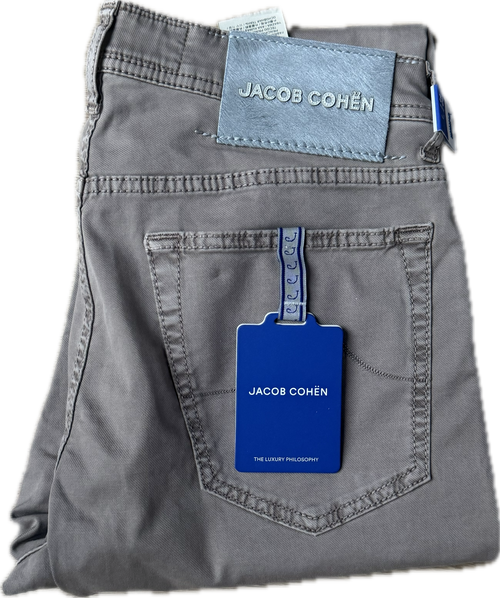 Jacob Cohën Bard - Storlek 33 (Grå) Ny