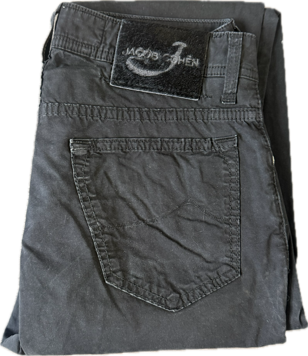 Jacob Cohën Style 688 - Storlek 30 (Svart)